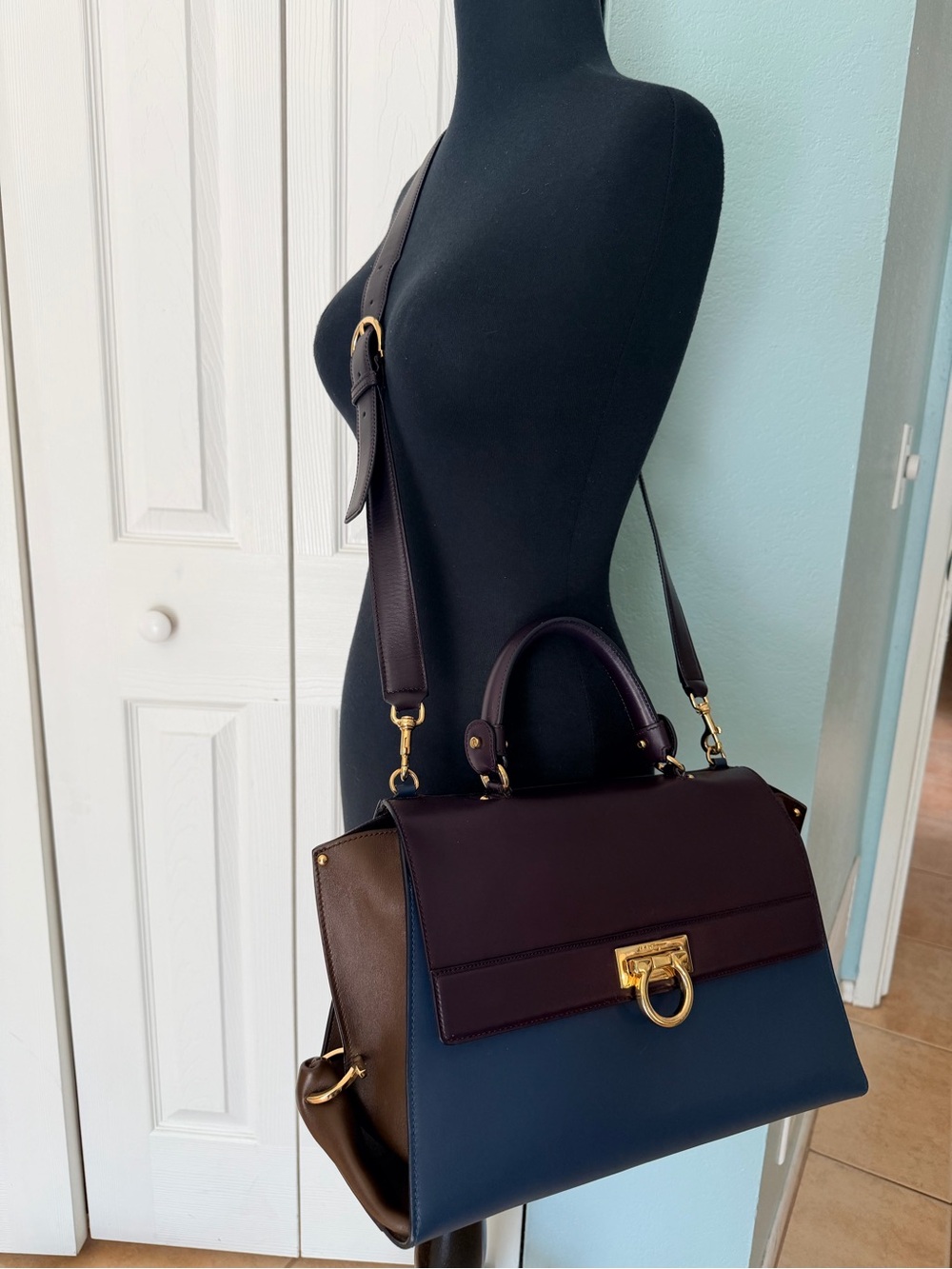 Salvatore Ferragamo Tricolor Blue Brown Leather Sofia Satchel and Shoulder Bag - Picture 2 of 16